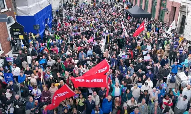 Irlanda celebra la “1ª Marcha por Jesús” y miles oran